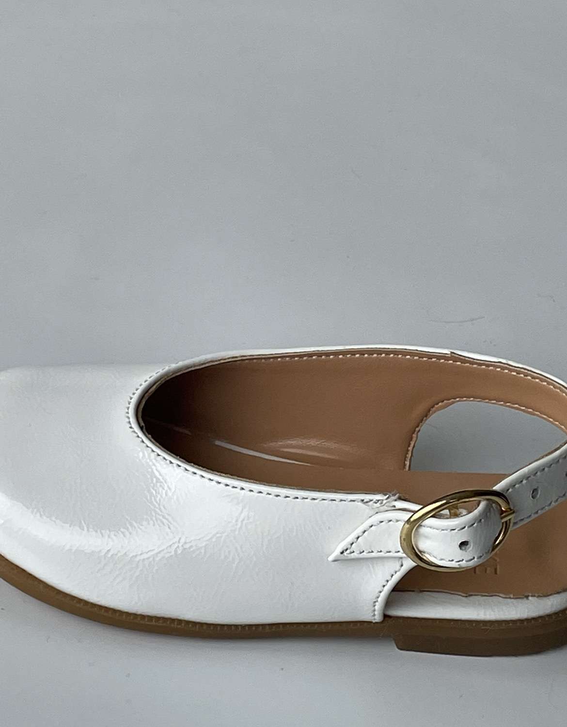 Beyaz Sandalet Babet