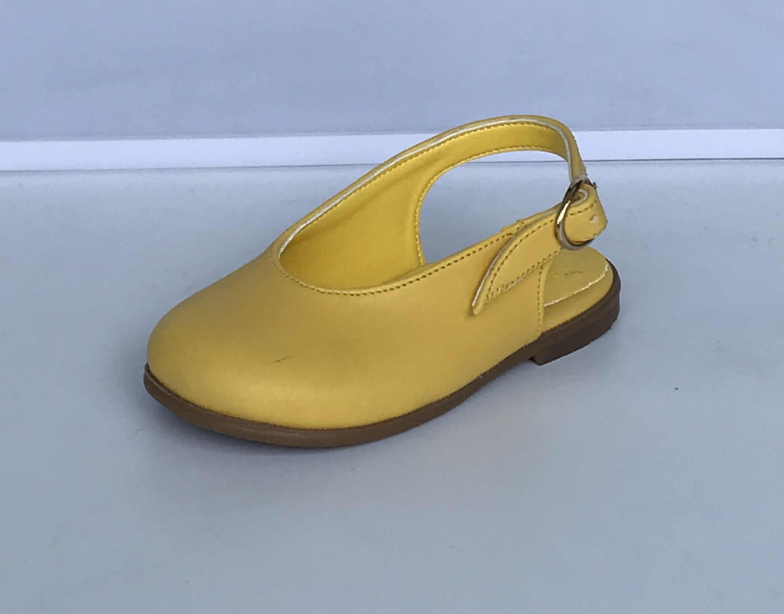 Sarı Sandalet Babet